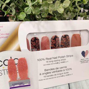 Color Street Butterfly Wing Press On Nail Design